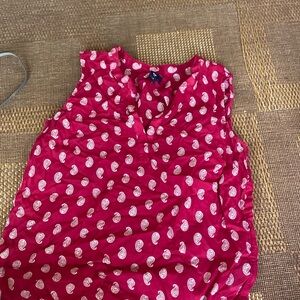 Red paisley gap top